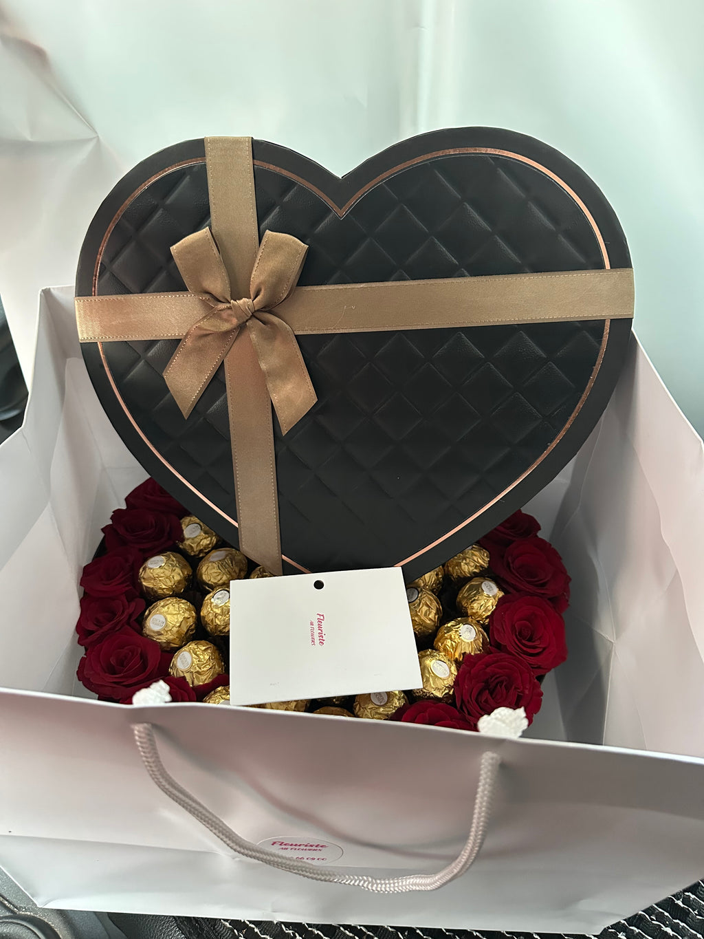 PRETTY HEART (L)🌹🍫