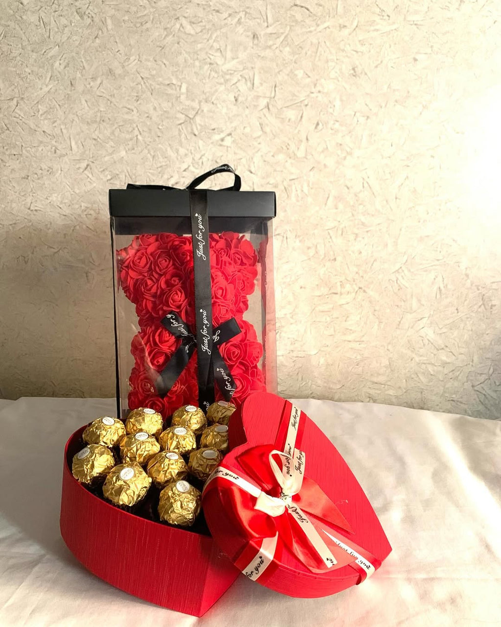 TEDDY BEAR & HEART CHOCOLATE